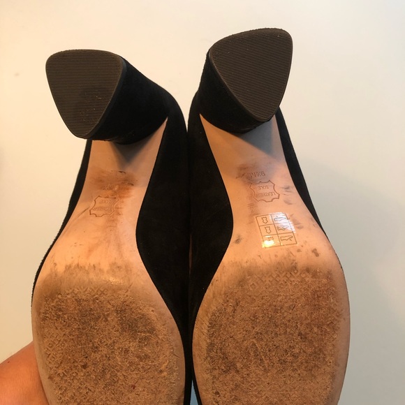 Tory Burch Suede pump 2 1/2” heel size 9 1/2 M - Picture 5 of 5
